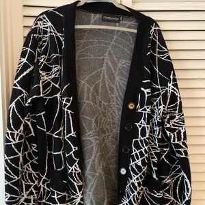 NWOT FOXBLOOD HALLOWEEN SPIDER WEB COZY HORROR BLACK WHITE CARDIGAN XL/2XL